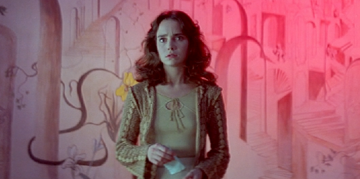 Suspiria Remake Do Clássico Dos Anos 70 Ganha Primeiro Teaser